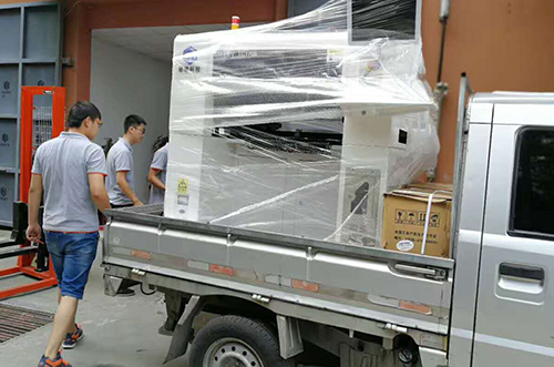 嘉興客戶SMT設備專車送貨，貨到上門安裝調(diào)試